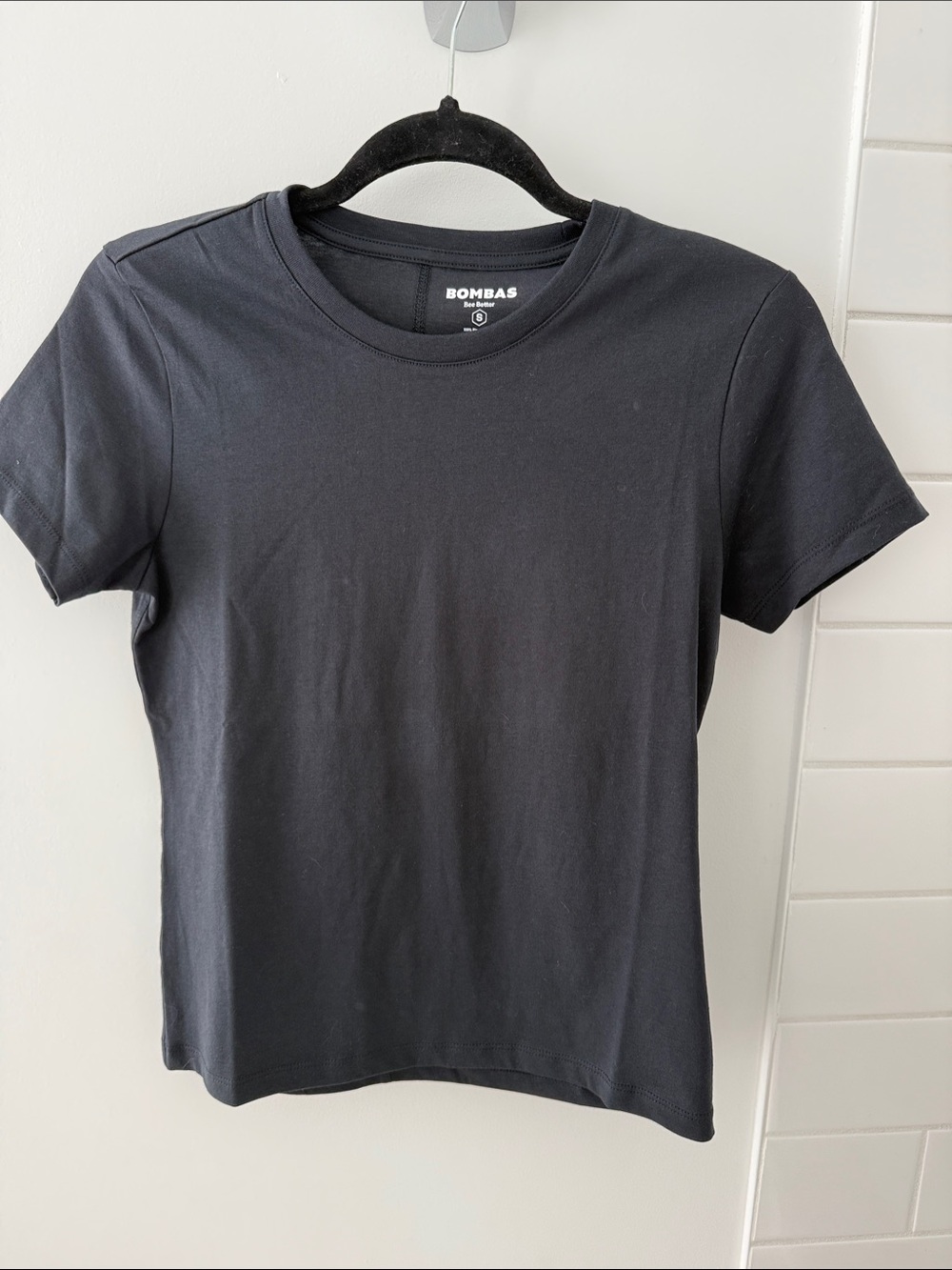 Bombas Women's Slim Crew Neck Tee